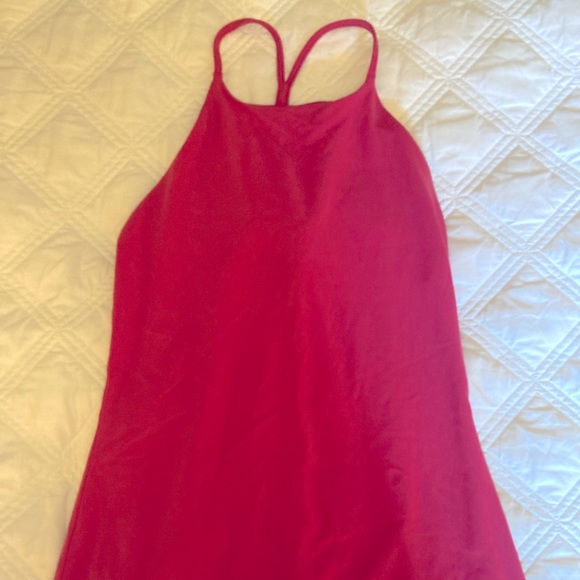 Lululemon tank - Picture 2 of 2